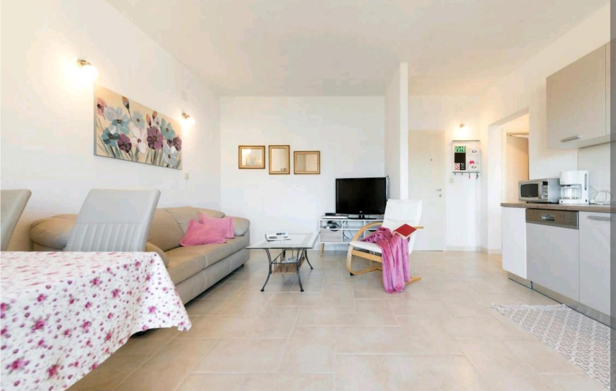 Amazing Apartment In Selca With Wifi Экстерьер фото